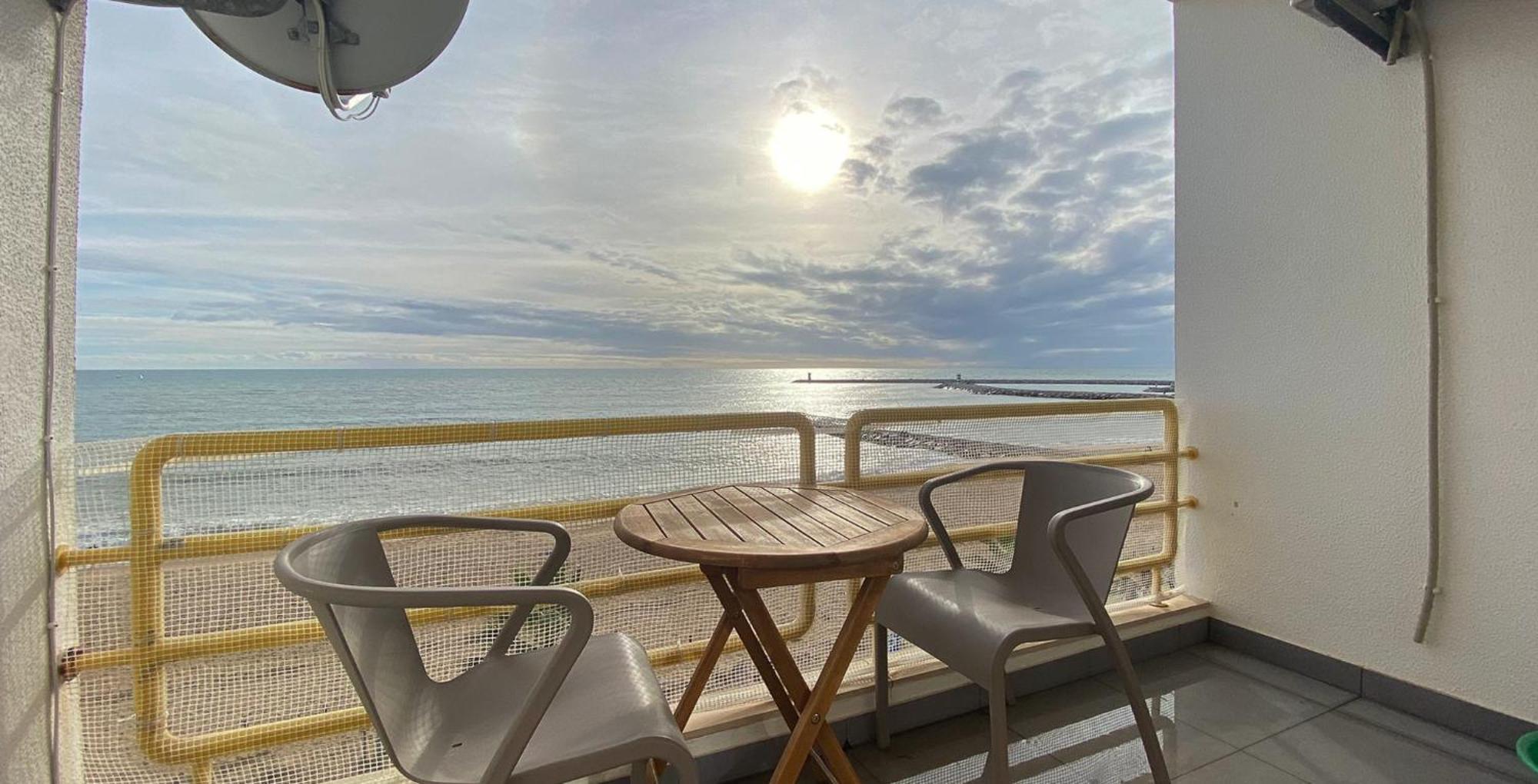 Quarteira Frente Praia II By Homeslow Rentals Eksteriør billede